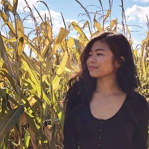 Meet your Posher, Rebecca